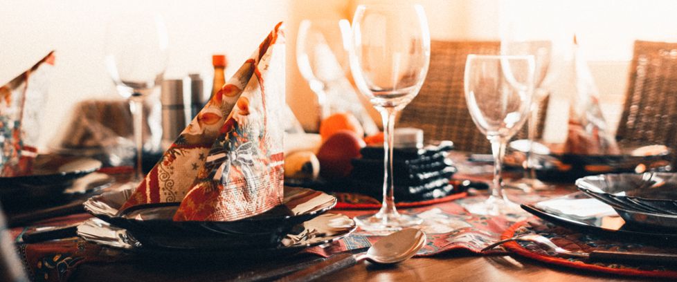 Consejos para el montaje de tu mesa navideña o cena de Navidad