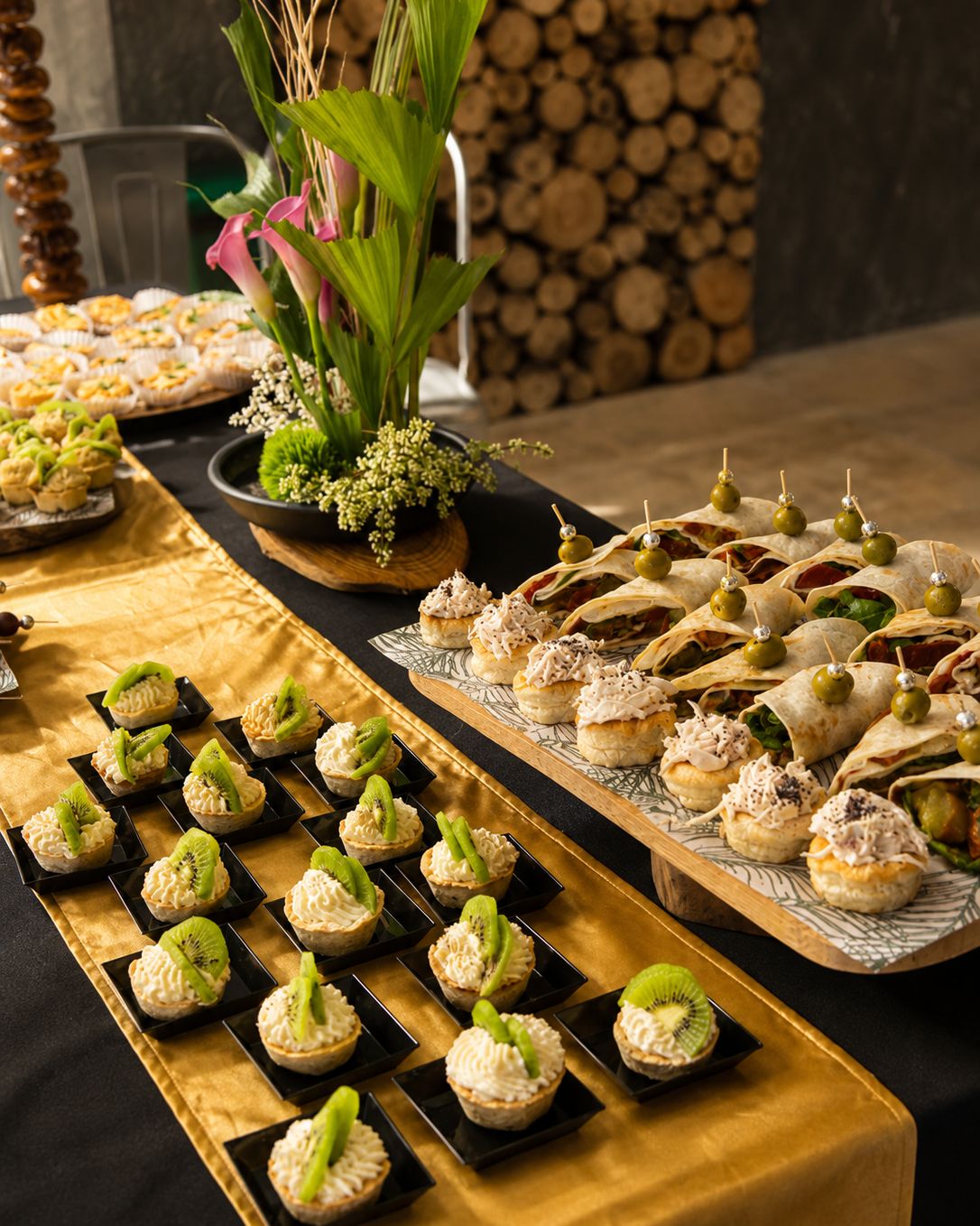 Catering eventos de empresa en Medellín estaciones de café y bocados panadería pasabocas lunch box Chef Bakery (17)