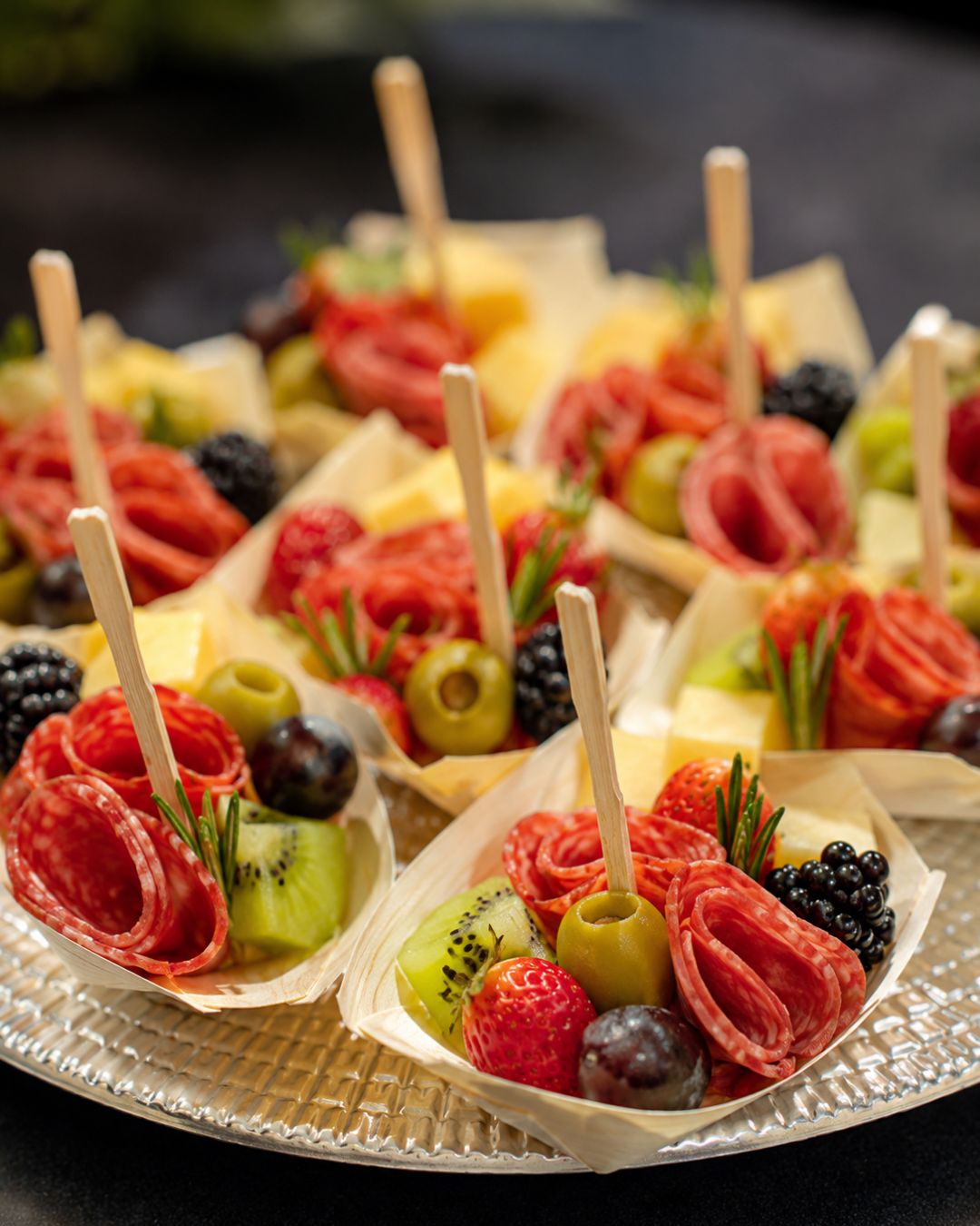 Catering eventos de empresa en Medellín estaciones de café y bocados panadería pasabocas lunch box Chef Bakery (25)
