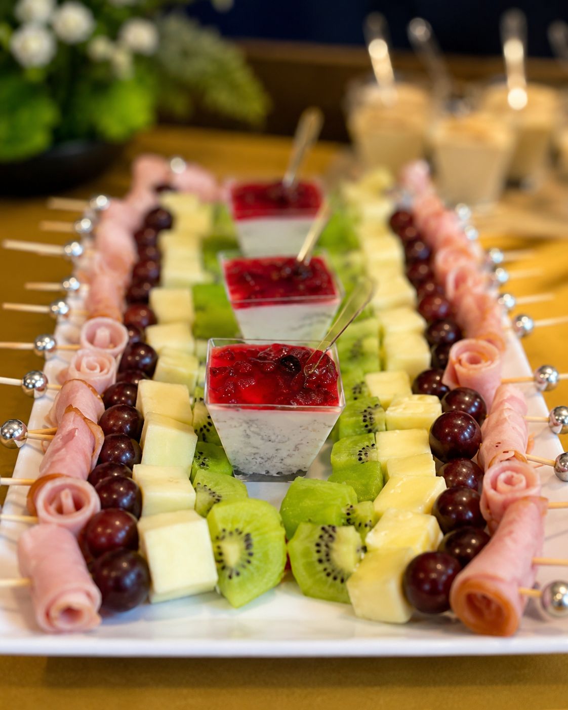 Catering eventos de empresa en Medellín estaciones de café y bocados panadería pasabocas lunch box Chef Bakery (27)